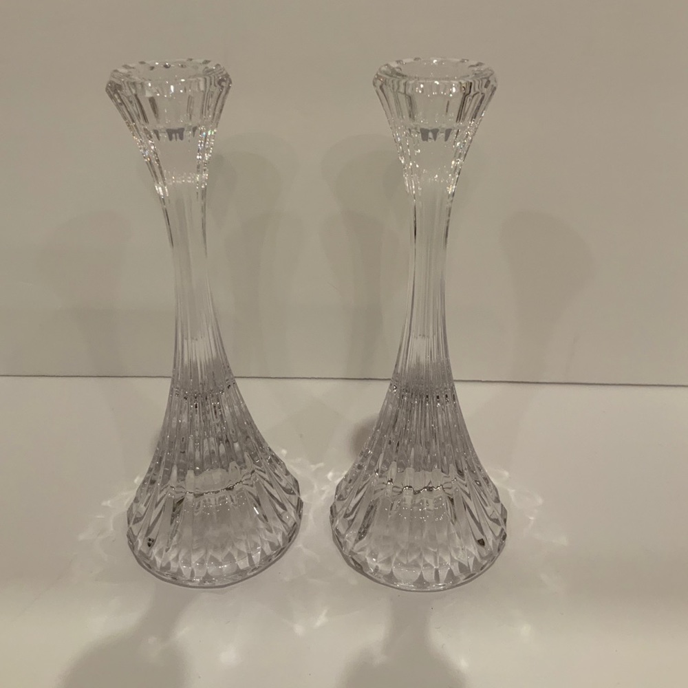 Park Lane A pair of crystal candle sticks. - Picture 5 of 15